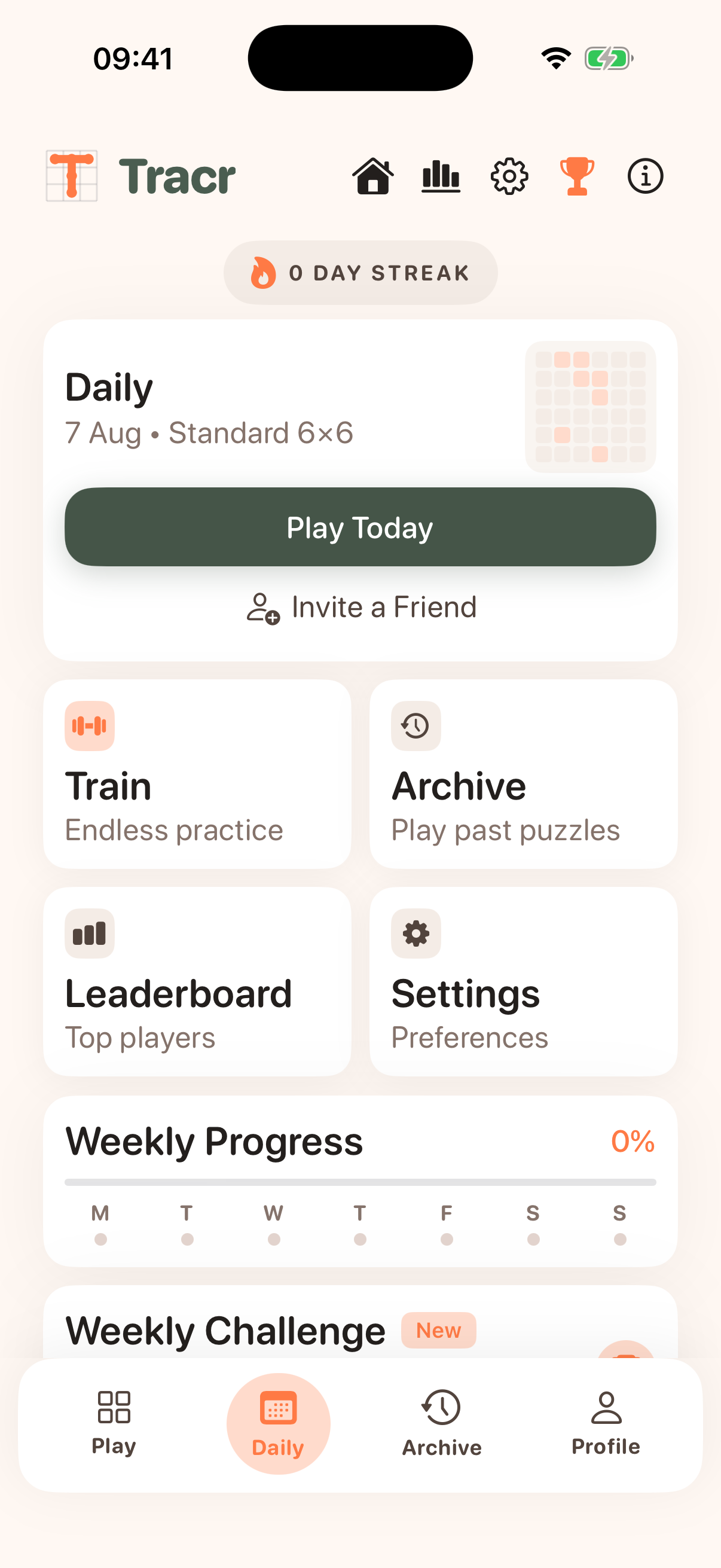Tracr home screen with Daily Challenge card, streak, training, and archive.
